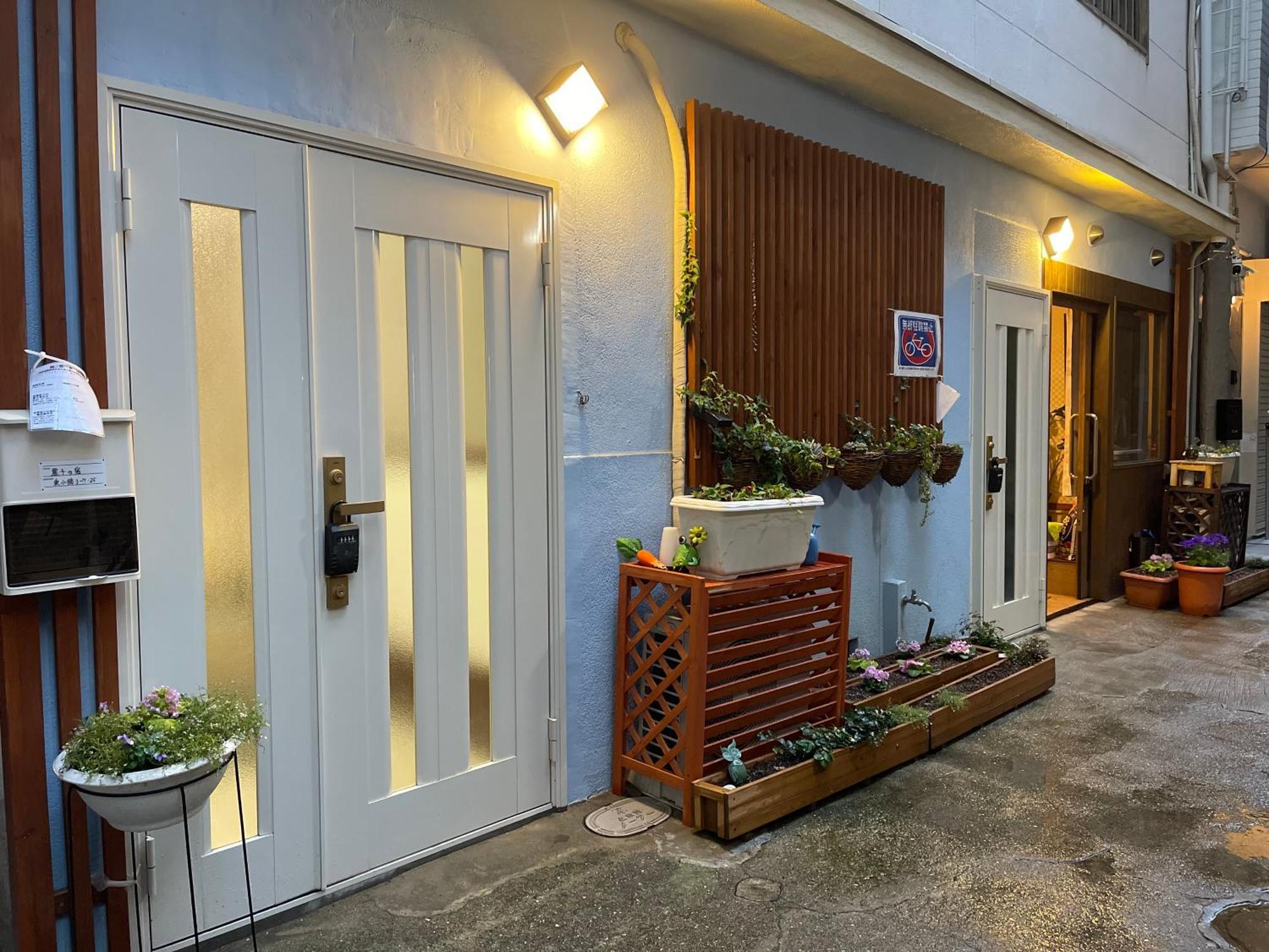 距离namba Shinsaibashi麗子民宿 Osaka Luaran gambar