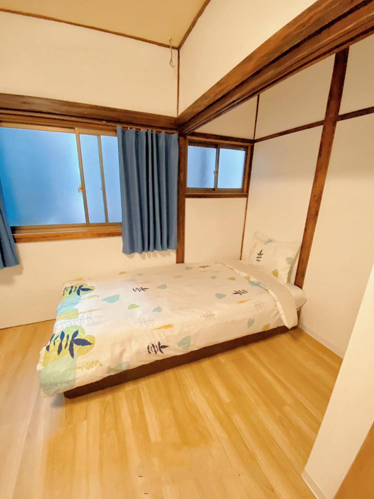 距离namba Shinsaibashi麗子民宿 Osaka Luaran gambar